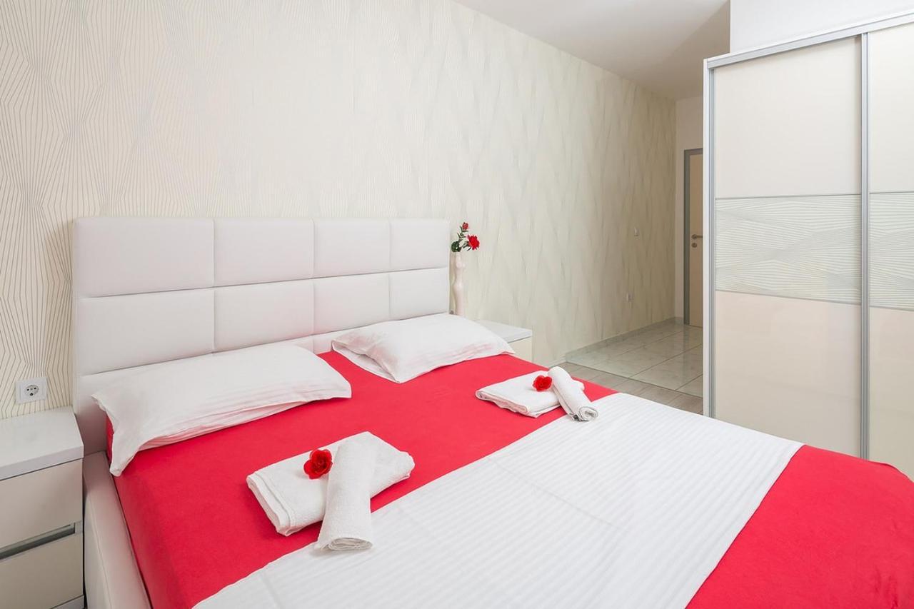 Apartmani Kastelancic Podstrana Exteriér fotografie