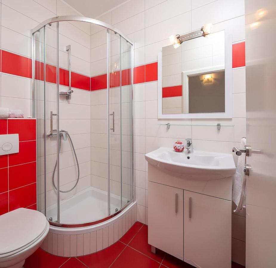 Apartmani Kastelancic Podstrana Exteriér fotografie