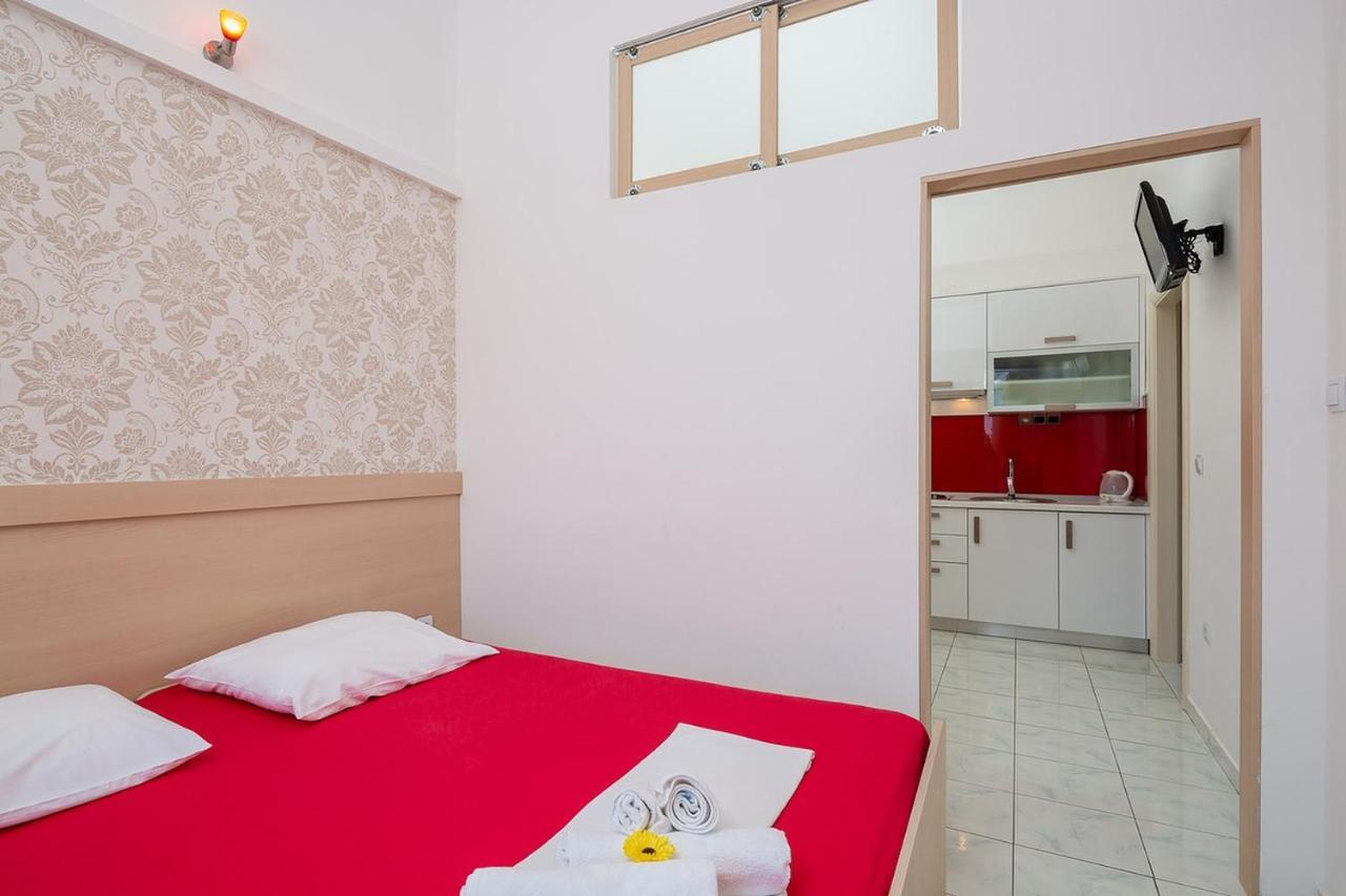 Apartmani Kastelancic Podstrana Exteriér fotografie