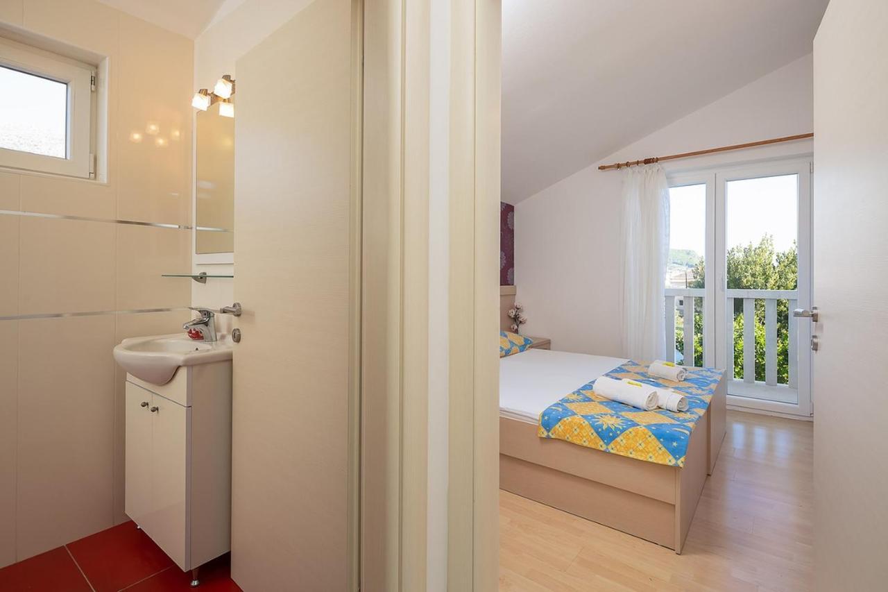Apartmani Kastelancic Podstrana Exteriér fotografie